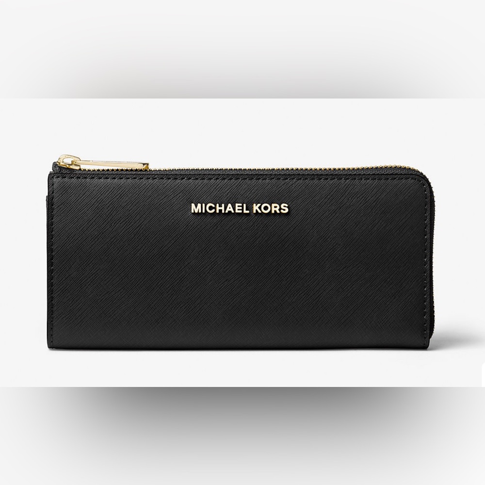 Michael Kors Jet Set Travel Large Saffiano Leather Quarter-Zip Wallet
